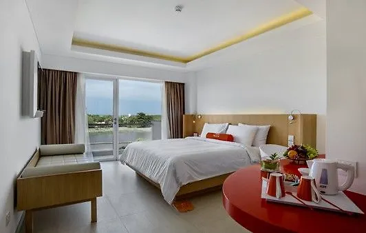 Harris Hotel Kuta Galleria - Bali 4*, Кута