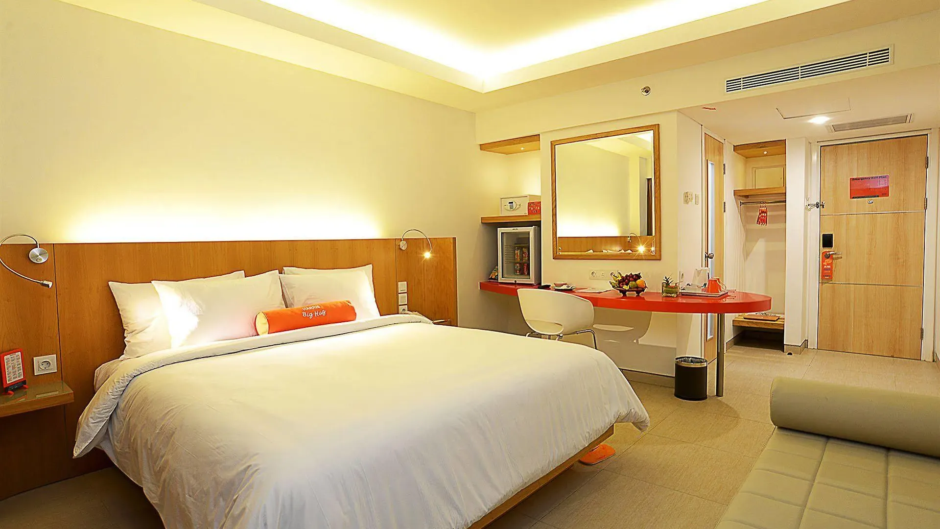 Harris Hotel Kuta Galleria - Bali 4*, Кута Индонезия
